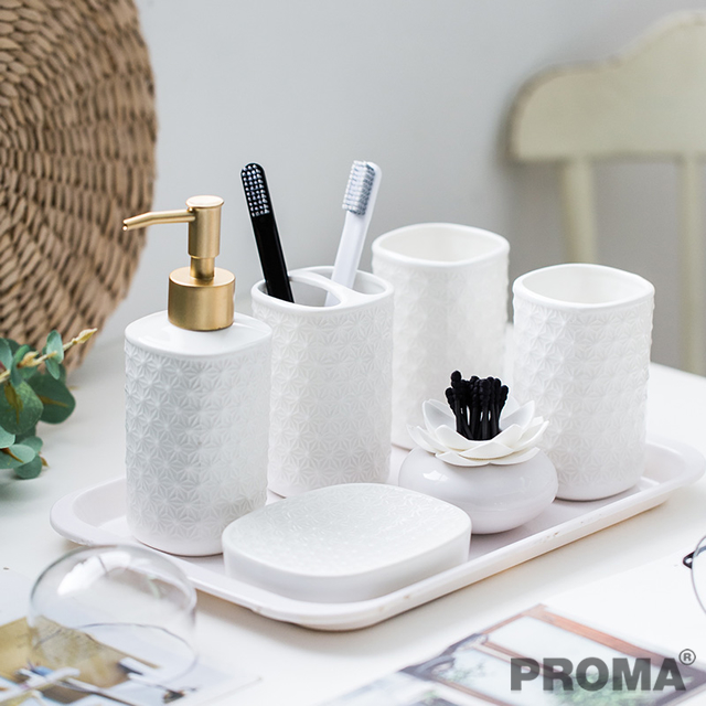 Simple Ceramic Bathroom Four Piece Wash Set Bathroom