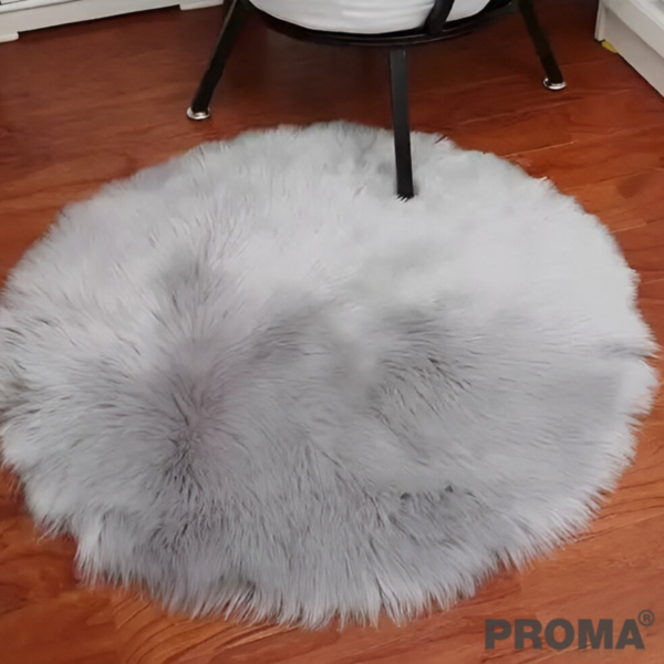 Imitation Wool Sphere Carpet Decorated Bedroom