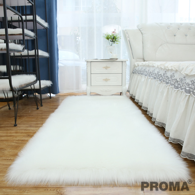 Imitation Wool White Carpet Bedroom Bedside Fur Mat